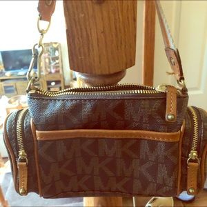 Michael Kors small handbag